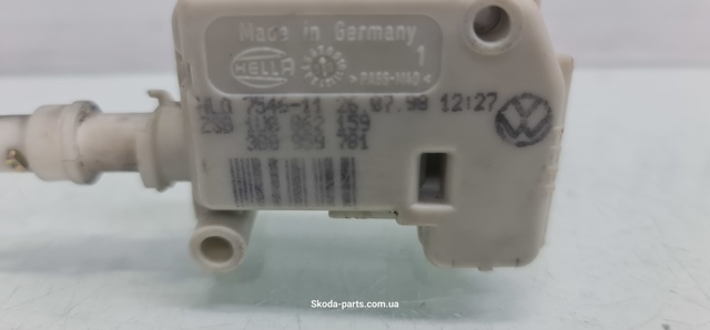 VAG 1U0862159 Актуатор замка багажника в наличии Запорожье