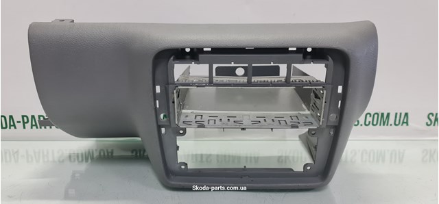 1U1858087 VAG купить в Ужгород