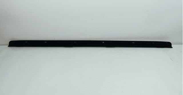 1U6807641 Решетка радиатора купить Запорожье