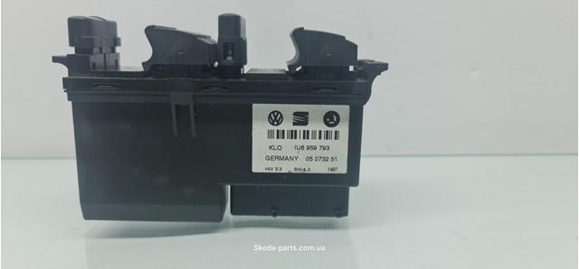 VAG 1U6959793 в наличии Ровно