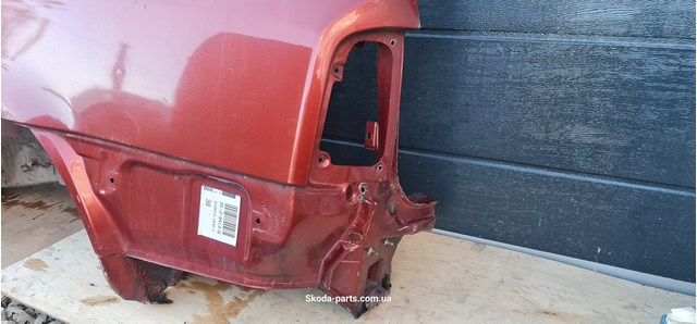 VAG 1U9809605C Крыло заднее левое в наличии Киев