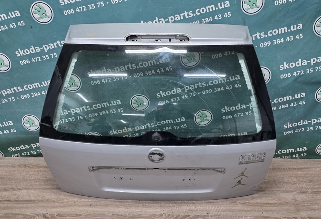 VAG 1U9827025 Дверь задняя (багажная 3/5-я (ляда) в наличии Павлоград
