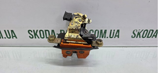 1U9827501B VAG купить в Ужгород