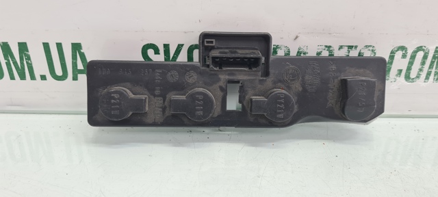 1U9945257 Плата заднего фонаря контактная купить Кривой Рог