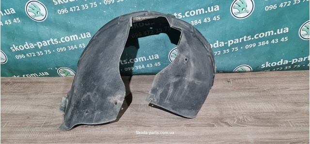 1Z0809958 VAG Подкрылок крыла переднего правый задний купить в Ужгород