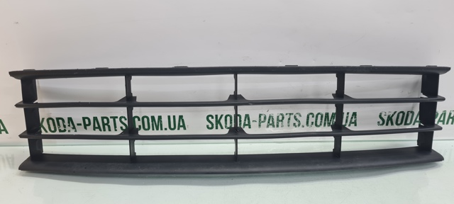 Решетка на бампер 1Z0853677C VAG