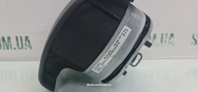 1Z0880201AF Подушка безопасности (AIRBAG) водительская купить Черновцы