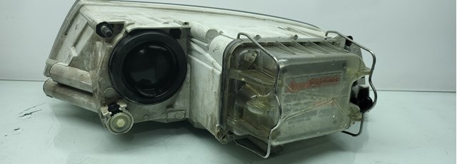 VAG 1Z1941016B Правая фара в наличии Днепр