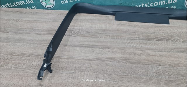VAG 1Z5867605D Обшивка (облицовка) крышки багажника (двери 3/5-й задней) в наличии Тернополь