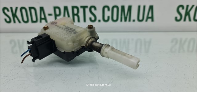 3B0959781D VAG Мотор-привод открытия/закрытия замка багажника (двери 3/5-й задней) купить в Чернигов