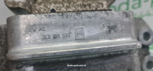 VAG 3C0199555R Левая подушка двигателя в наличии Киев