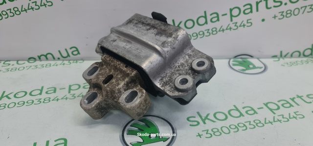 3C0199555R Левая подушка двигателя купить Черновцы