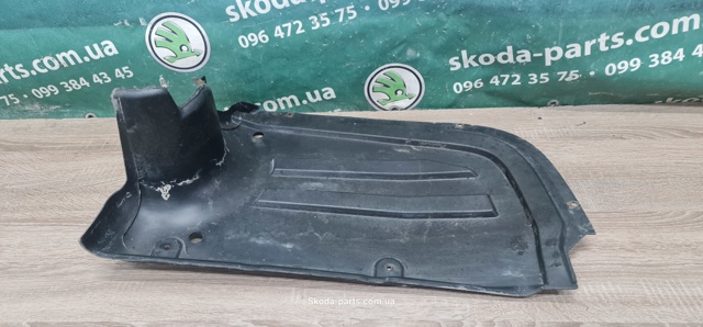 3C0825216 Защита днища задняя правая купить Киев