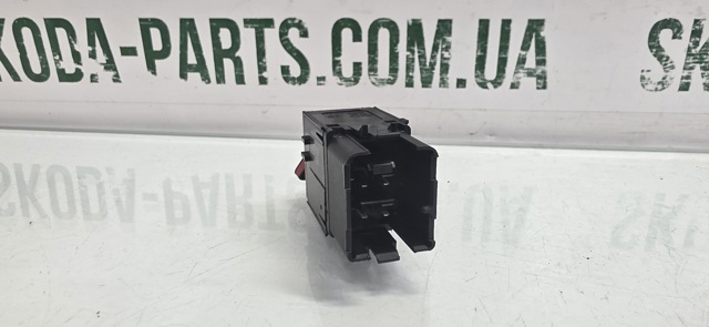 3C0953509 VAG Кнопка аварийки купить в Днепр