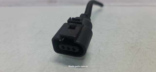 VAG 3D0973703 Разъем (фишка) датчика парковки в наличии Киев