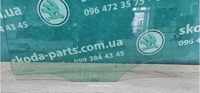 3T5845205 Стекло двери задней левой купить Сумы