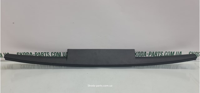 3T5867605 Обшивка (облицовка) крышки багажника (двери 3/5-й задней) купить Житомир