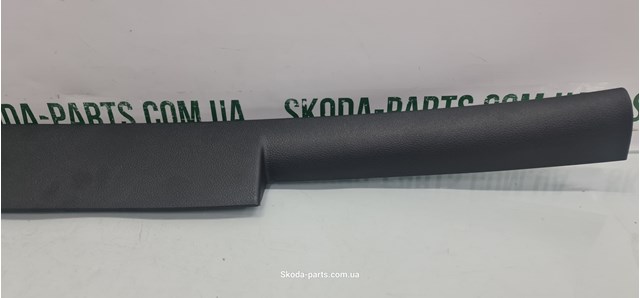 3T5867605 VAG Обшивка (облицовка) крышки багажника (двери 3/5-й задней) купить в Каменское
