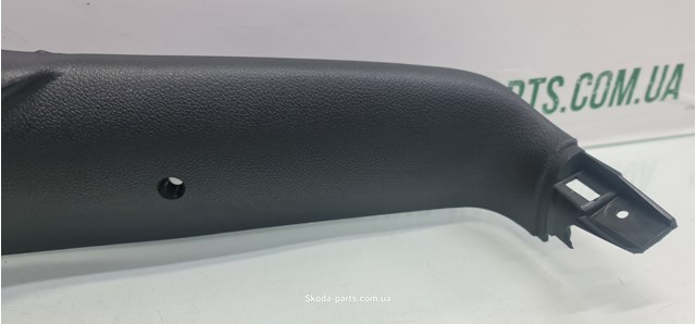 3T5867608 VAG Обшивка (облицовка) крышки багажника (двери 3/5-й задней) купить в Житомир