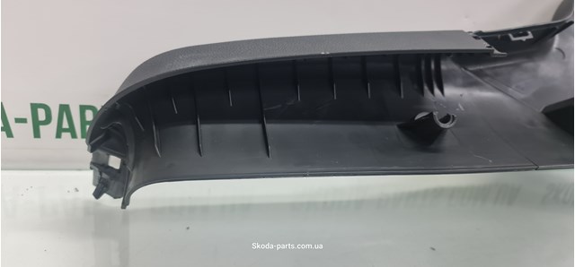 3T5867608 VAG Обшивка (облицовка) крышки багажника (двери 3/5-й задней) купить в Полтава