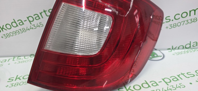 VAG 3T9945112 Фонарь задний правый в наличии Николаев