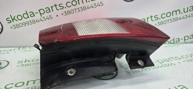 VAG 3T9945112 Фонарь задний правый в наличии Украина