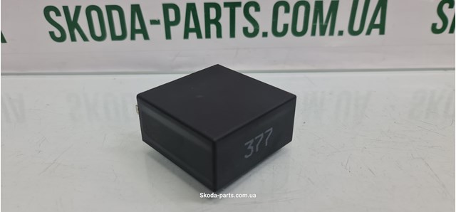 VAG 4B0955531A Реле дворников в наличии Ровно