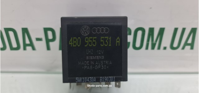 VAG 4B0955531A Реле дворников в наличии Николаев