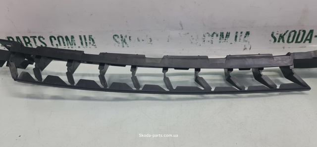 5E9807864 Направляющая заднего бампера правая купить Одесса
