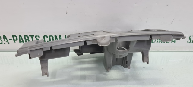 VAG 5J0807056A Кронштейн бампера переднего правый в наличии Чернигов