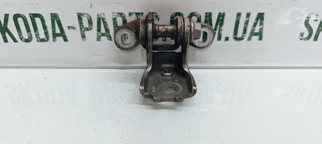 5J0833401 VAG купить в Ирпень