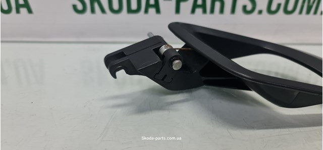 5J0837226B Ручка двери передней внутренняя правая купить Каменское