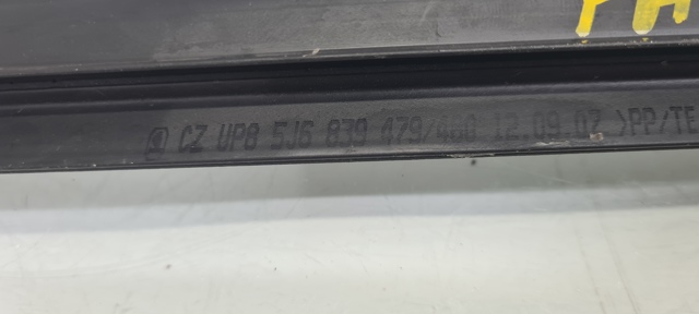 VAG 5J6839479 в наличии Киев