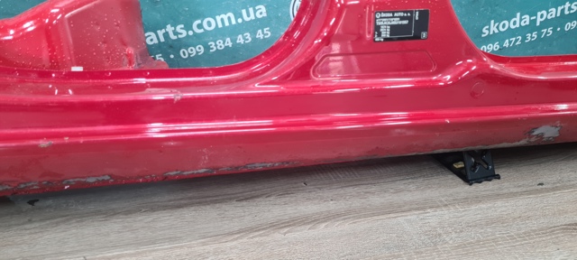 5J9809606D VAG Порог внешний правый купить в Киев