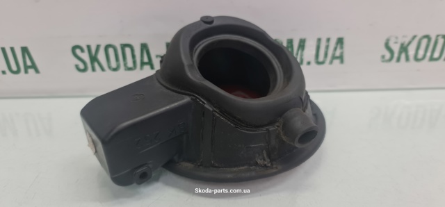 VAG 5J9809857A Лючок бензобака (топливного бака) в наличии Ужгород