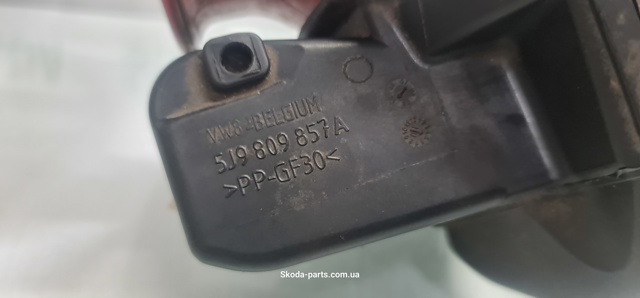 VAG 5J9809857A Лючок бензобака (топливного бака) в наличии Запорожье