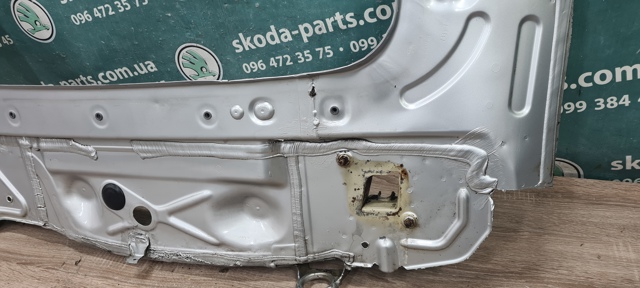 VAG 5J9813305 в наличии Павлоград