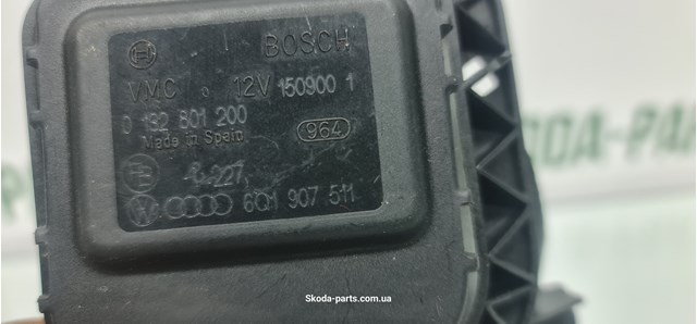 VAG 6Q1907511 Привод заслонки печки в наличии Ирпень