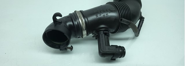 6R0129684C VAG Выпускной патрубок воздушного фильтра купить в Сумы
