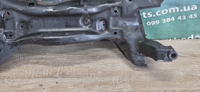 6R0199315AE Балка крепления коробки передач купить Украина