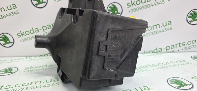 VAG 6R0915321 Крепление (подставка) аккумулятора (АКБ) в наличии Николаев
