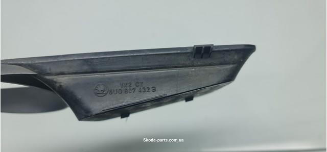 6U0807432B VAG Заглушка (решетка) противотуманных фар бампера переднего правая купить в Тернополь