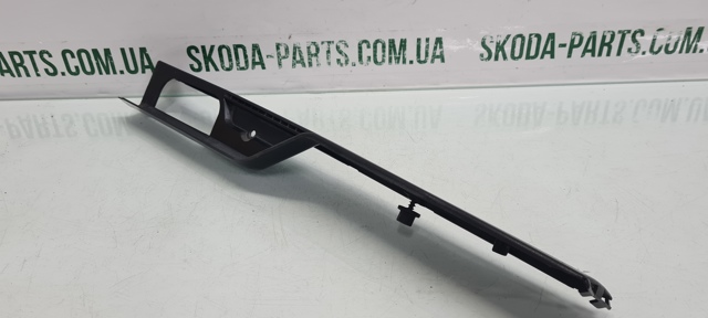 6U0827578A VAG Накладка багажника (двери 3/5-й задней) правая купить в Киев