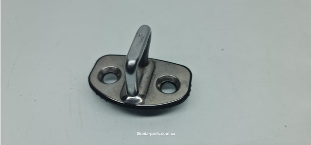VAG 6Y0837033C Петля-зацеп (ответная часть) замка двери задней в наличии Каменское