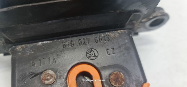6Y9827501K Замок багажника купить Украина