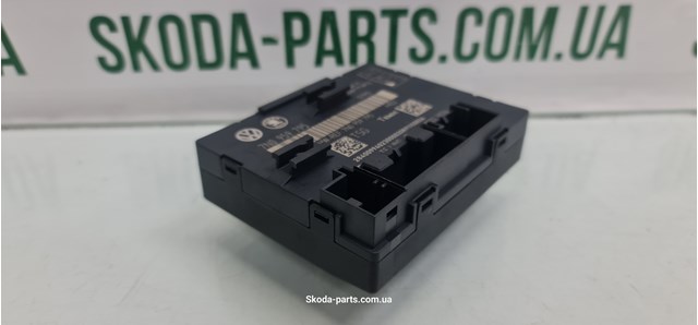 VAG 7N0959795 Блок комфорта задней двери в наличии Сумы