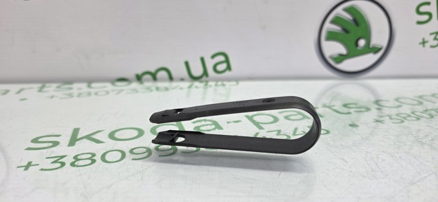 Колпаки на колеса 8D0012244A VAG