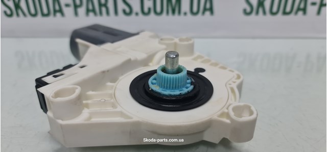 VAG 8K0959802 Мотор стеклоподъемника двери передней правой в наличии Кривой Рог