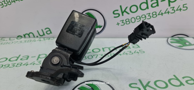 8V0857739 VAG купить в Чернигов