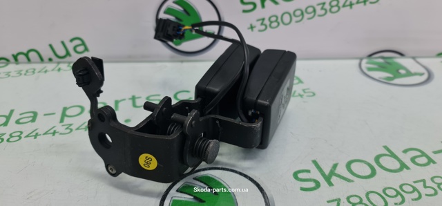 8V0857739 купить Чернигов